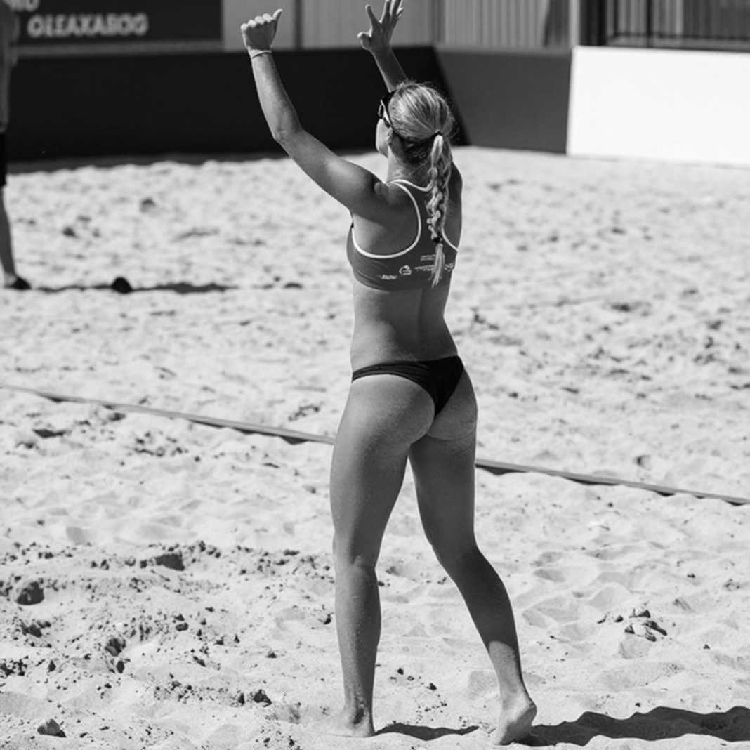 Thổ Nhĩ Kỳ 3-0 Serbia tại bán kết EuroVolley 2026: Đội chủ nhà bảo vệ ngôi đầu bảng với lợi thế phục vụ và chặn bóng