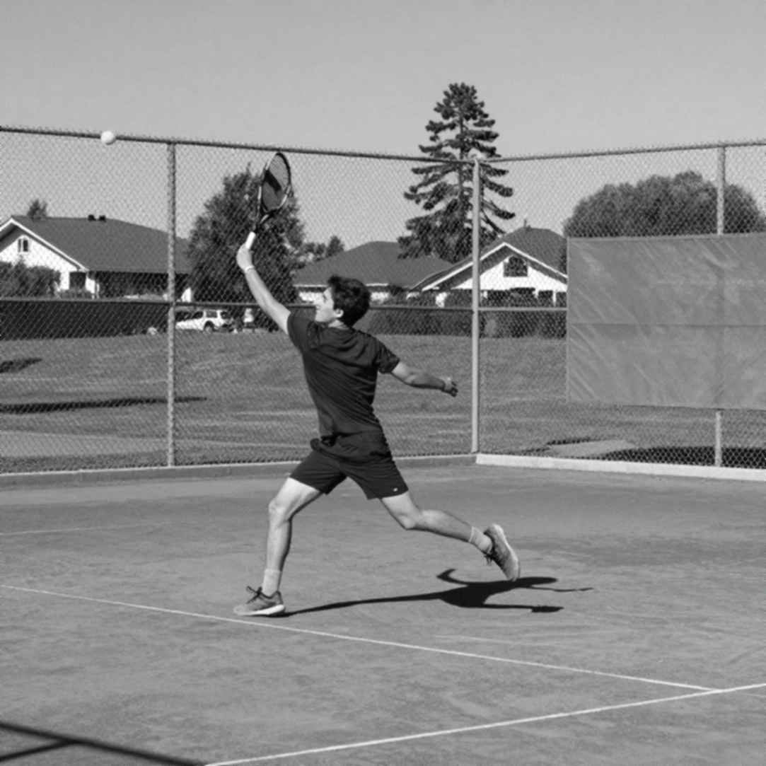 Alcaraz tái xuất US Open: Chiếc vợt phải vẫn nguyên nhịp đập, nhưng tầng đất phía trước mới là thử thách