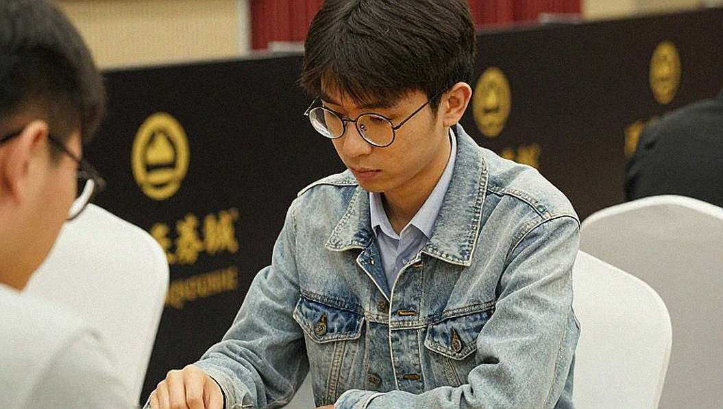 Global Chess League: Carlsen Beats Vachier-Lagrave, FYERS American Gambits Stay on Top