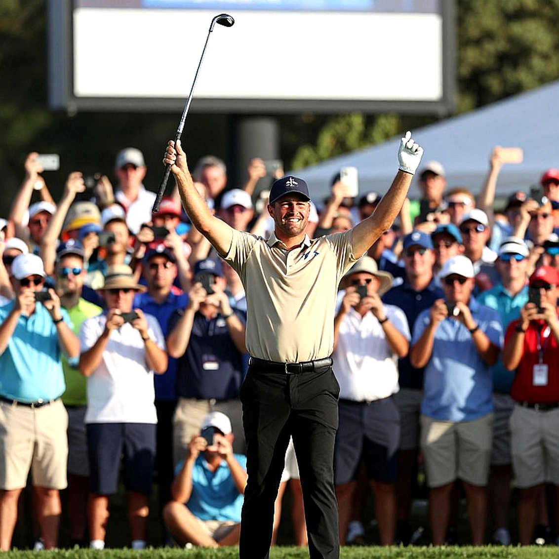 Scottie Scheffler và chiếc cúp 10 triệu USD: Khi hệ thống FedExCup được xây dựng cho sự thống trị
