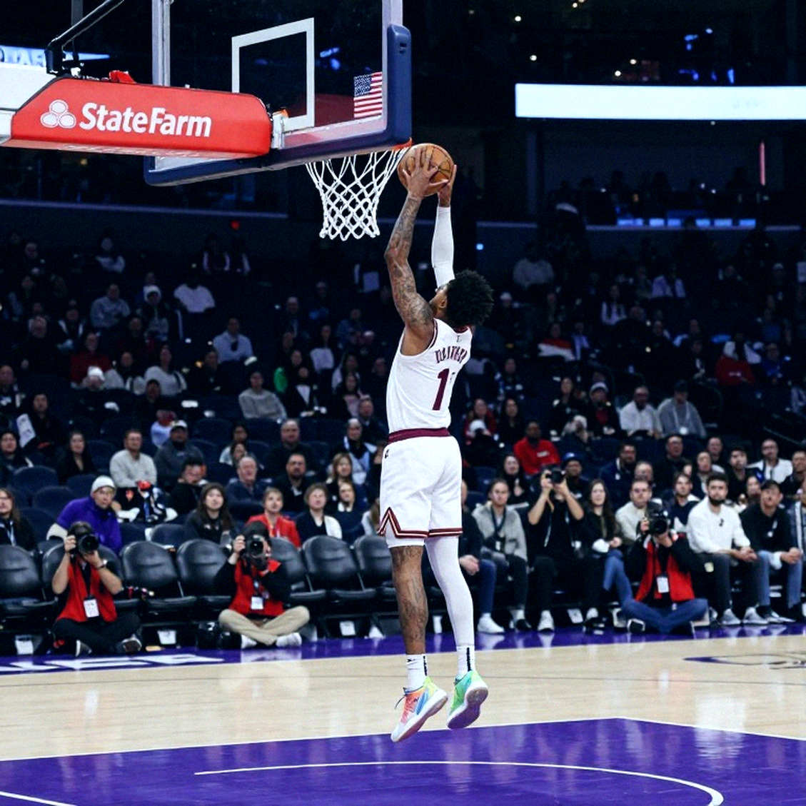 Victor Oladipo và lá thư ngỏ: Khi trái tim nói nhiều hơn con số